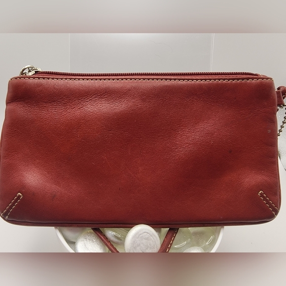 Vintage Coach Erikson Coin Purse in maroon red leather. - Picture 2 of 10